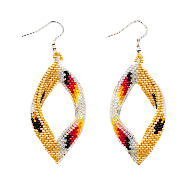 Beaded Folded Peyote Leaf Beaded Earrings in Tan